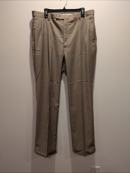 croft & barrow Other - croft & barrow Men's Pleated Dress Pants - Tan